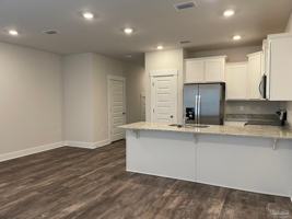 featured image of 1650 Iroquois Ct