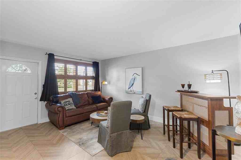 30 Southeast 13th Street #A6 - Photo 3 of 30