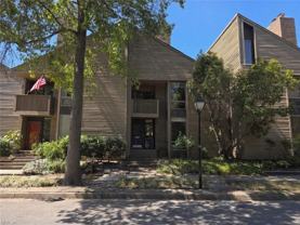 717 Botetourt Gdns - Photo 1 of 1