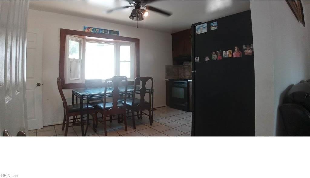 311 Bond St - Photo 7 of 34