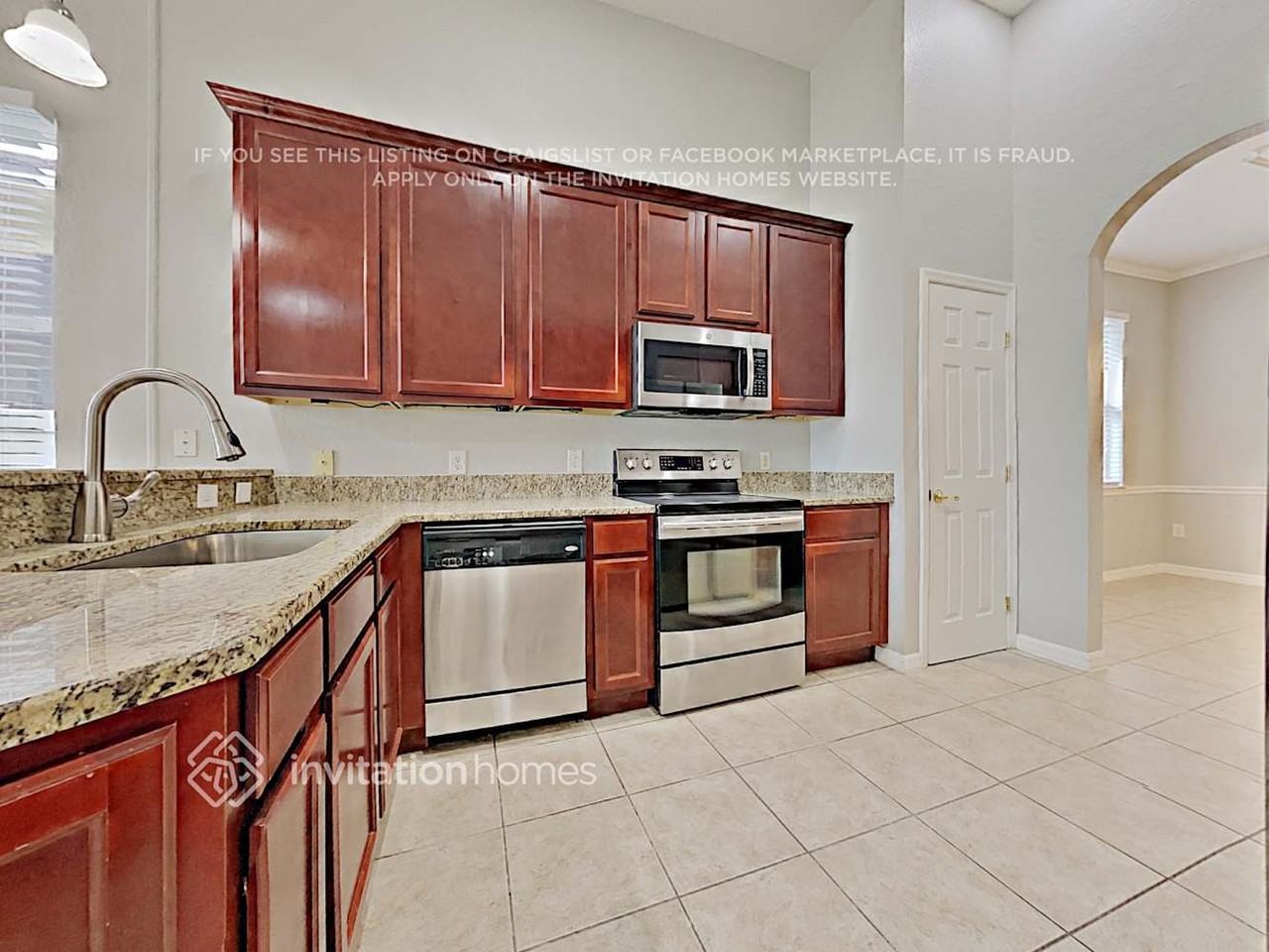 1083 Hermosa Way - Photo 6 of 17