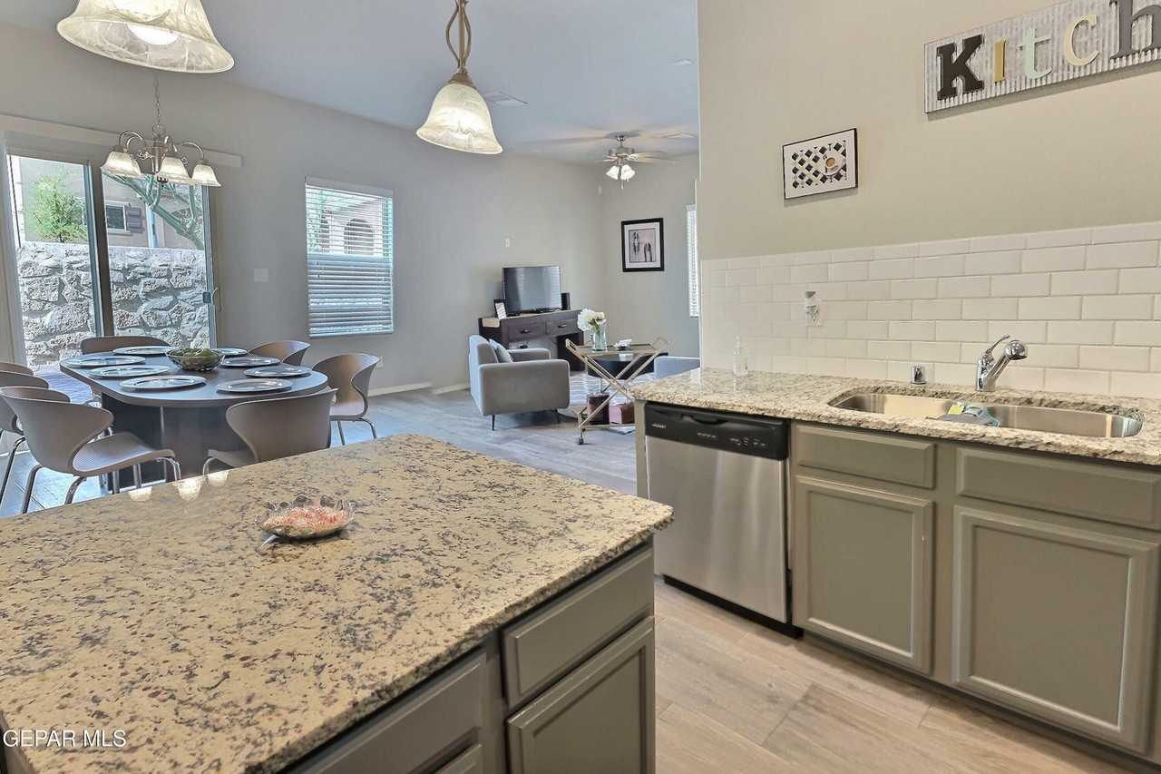 6700 Red Canyon Sage Ln - Photo 3 of 21