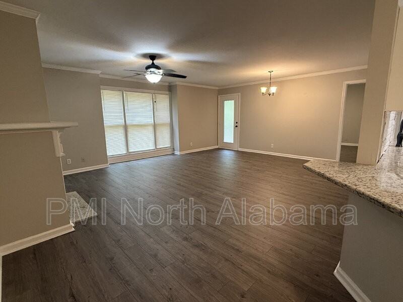 4988 Seven Pine Cir - Photo 2 of 18