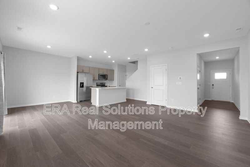 6316 Marinelli Dr S - Photo 3 of 47
