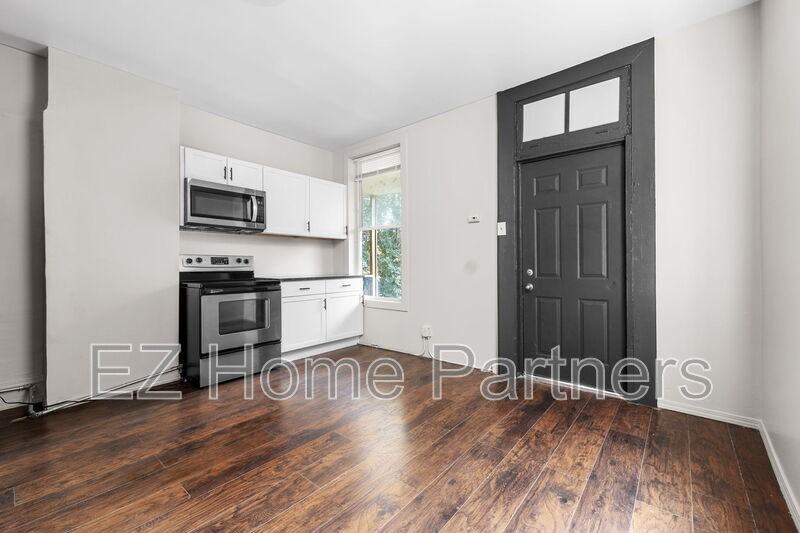 3148 Nebraska Ave #2F - Photo 6 of 16