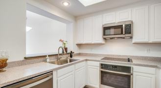 144 S 3rd St #308 - Photo 1 of 1