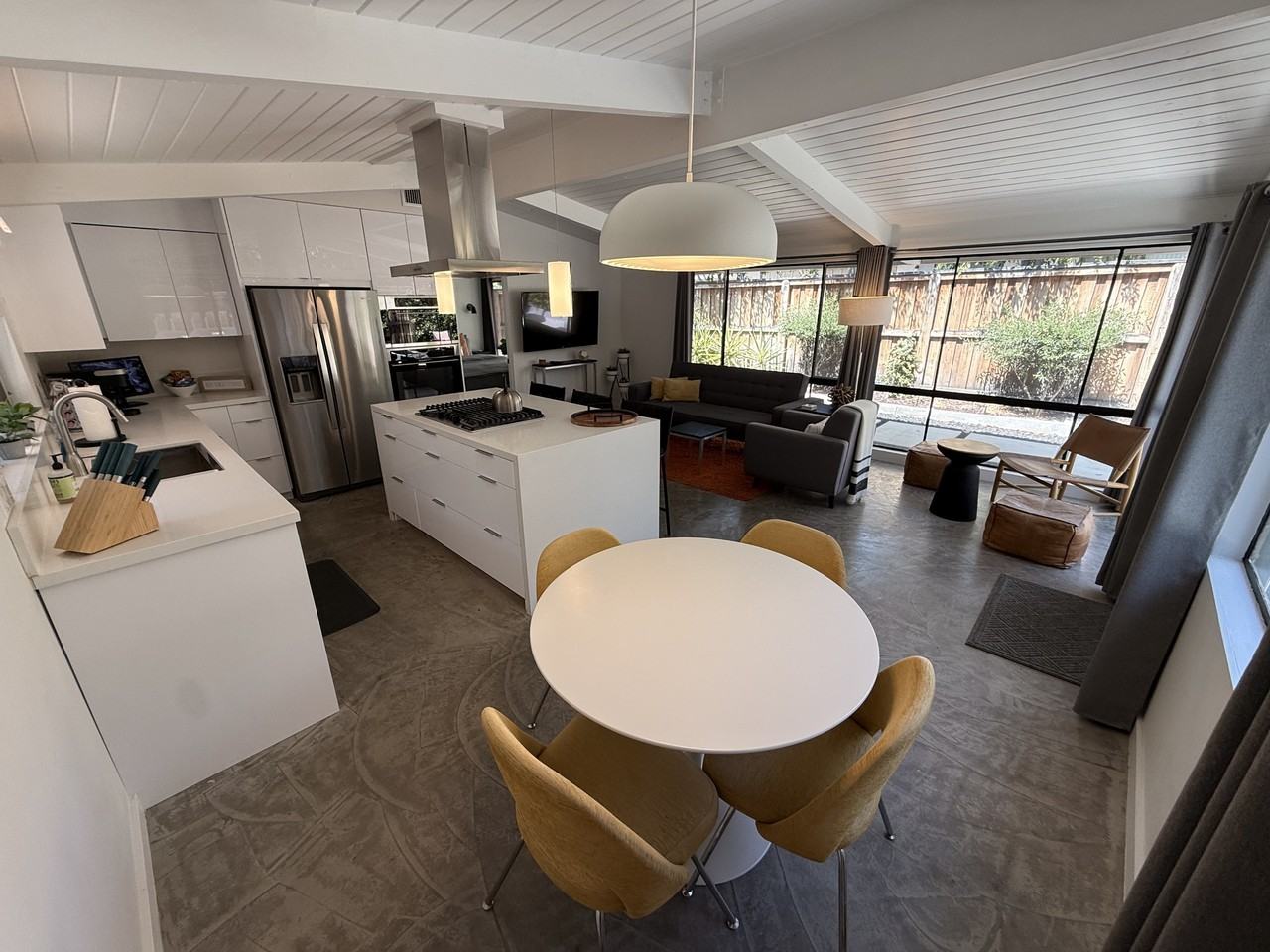 241 W 12th St #NA - Photo 3 of 19