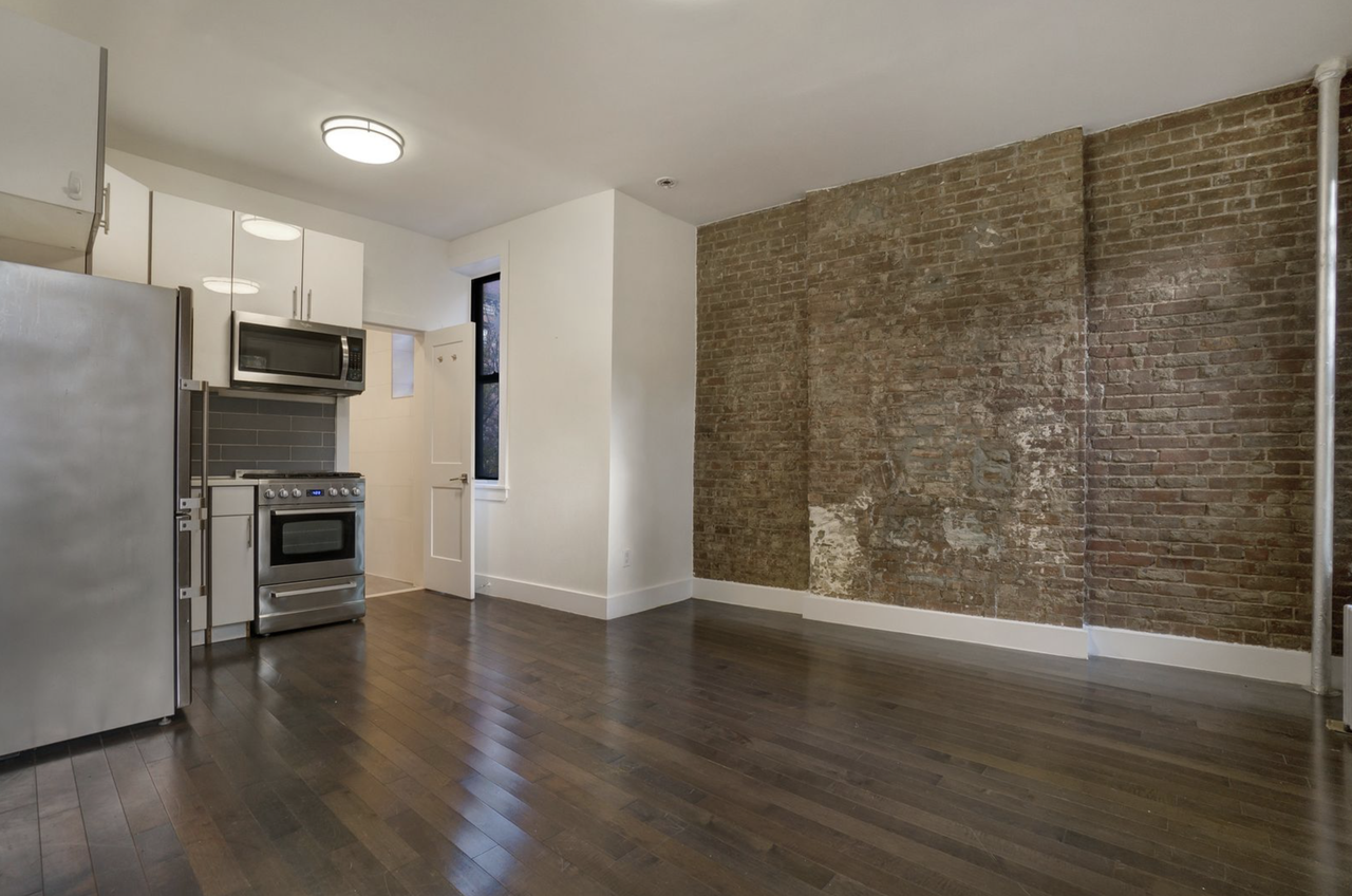 66 East 1st Street #2A - Photo 2 of 4