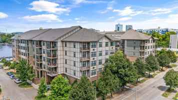 featured image of 445 W Blount Ave #528
