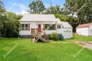 711 Astor Ln - Photo 1 of 1