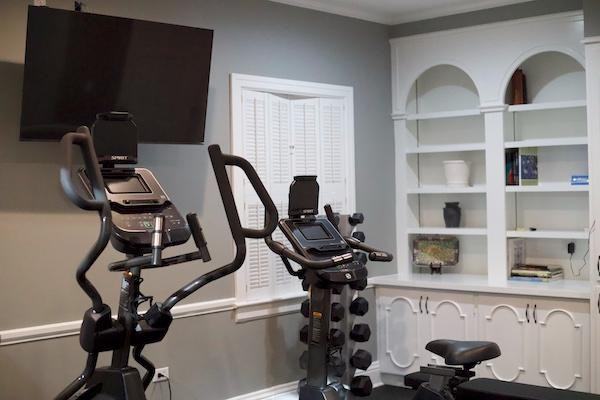 District Flats - Photo 3 of 50