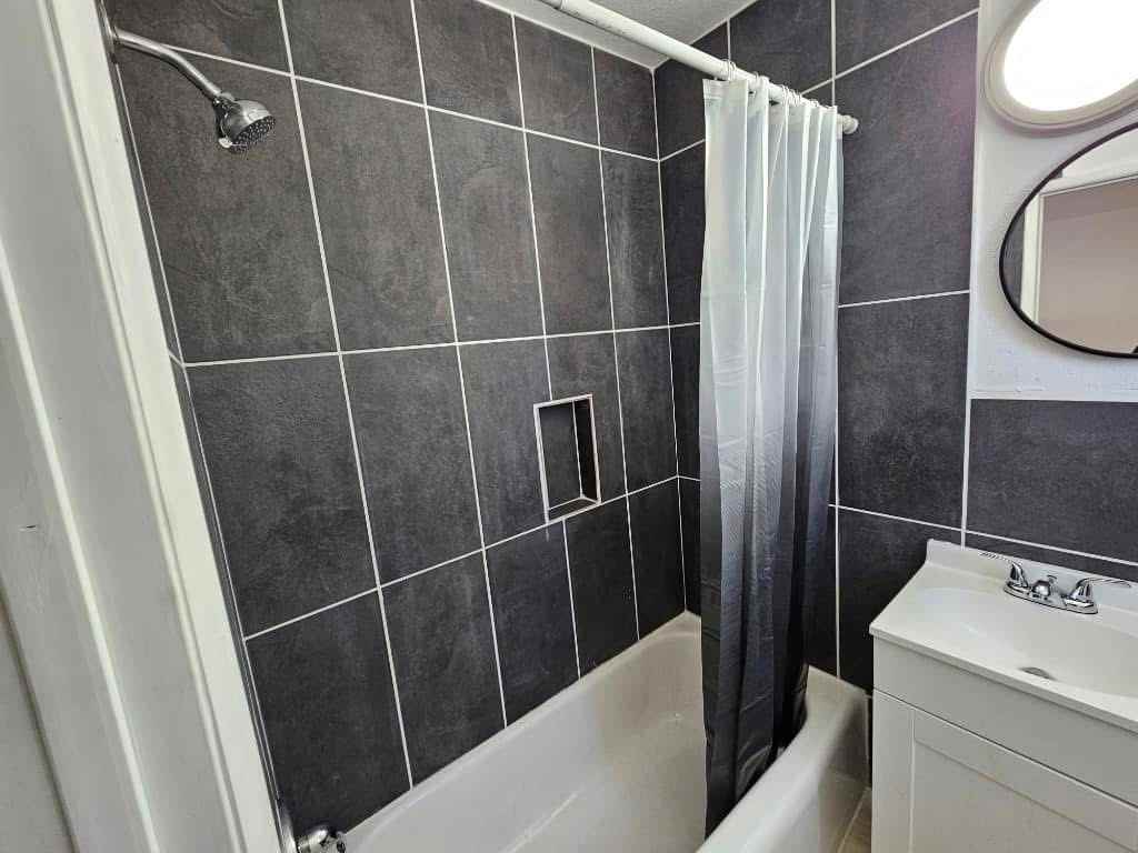 1225 W Beale St - Photo 3 of 5