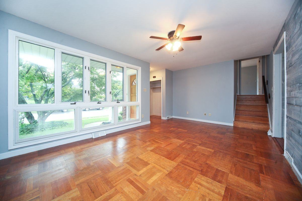 511 Wellington Rd - Photo 3 of 12