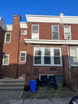 1369 Kennedy St - Photo 1 of 1