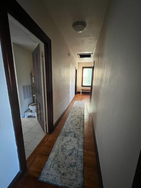 145 Stewart St - Photo 2 of 10