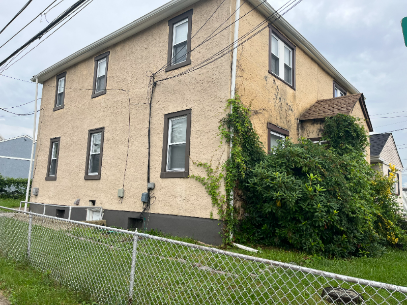 1003 Clifton Ave #S2 - Photo 2 of 14