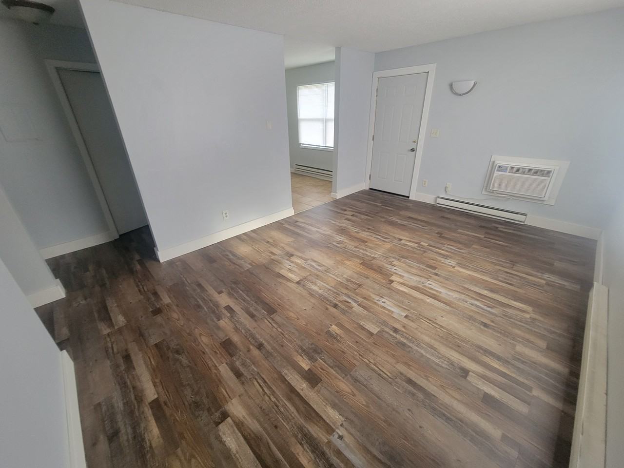 309 9th St N #2 - Photo 5 of 15