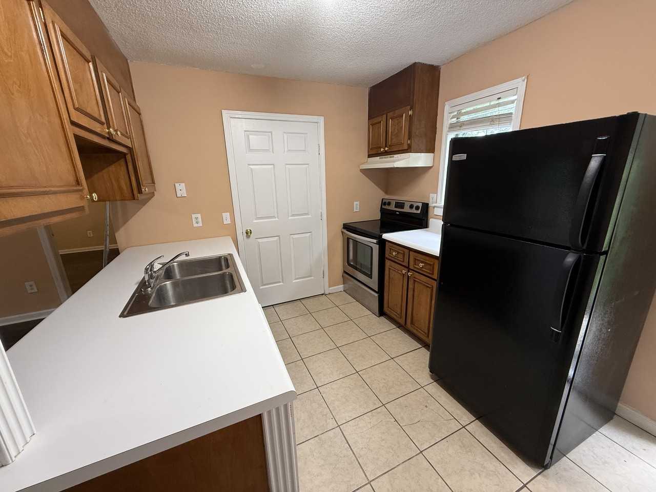88 Lee Road 2060 #NA - Photo 2 of 13