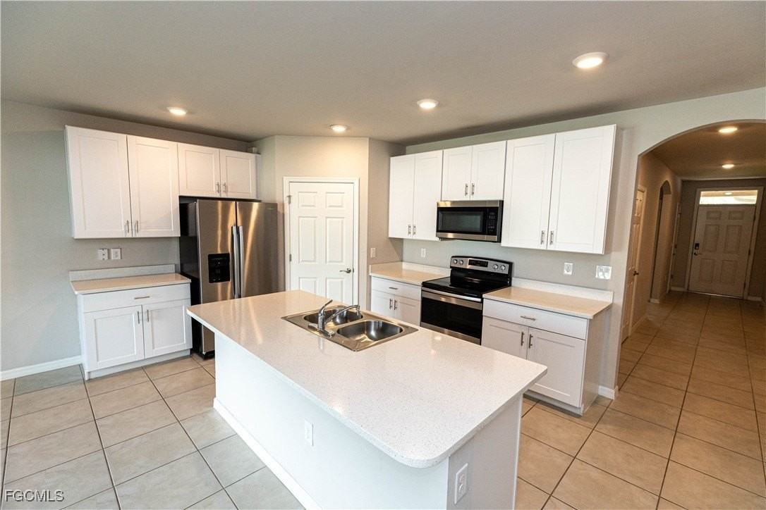 1401 Fountain Ave - Photo 5 of 25