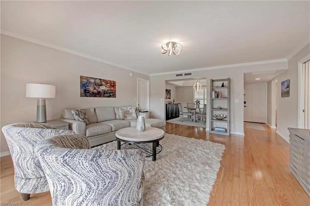 722 10th Ave S #A201 - Photo 7 of 19