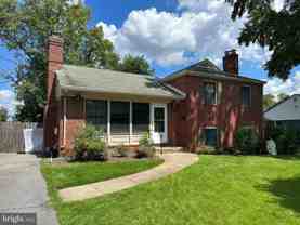 6103 Swansea St - Photo 1 of 1