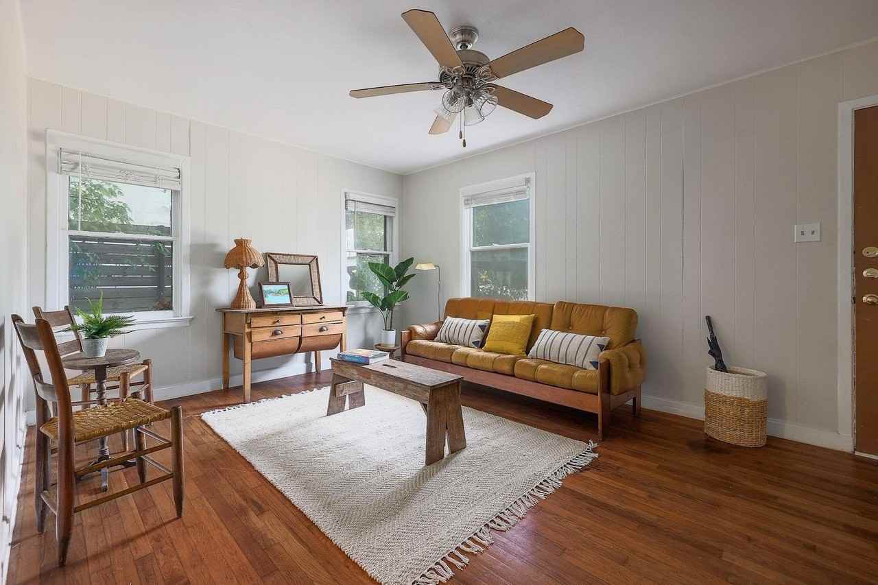 5008 Duval Street - Photo 4 of 18