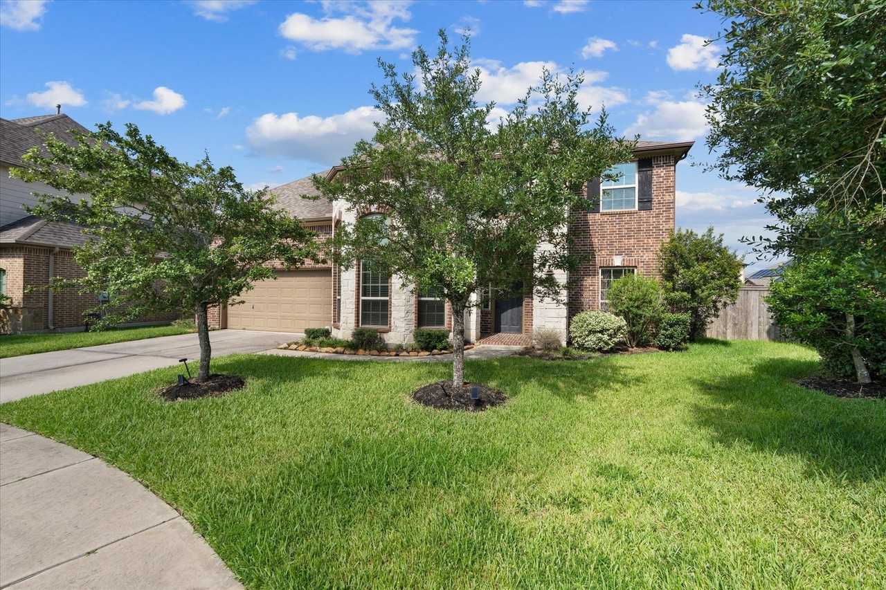 14731 Breyana Park Ln - Photo 3 of 29