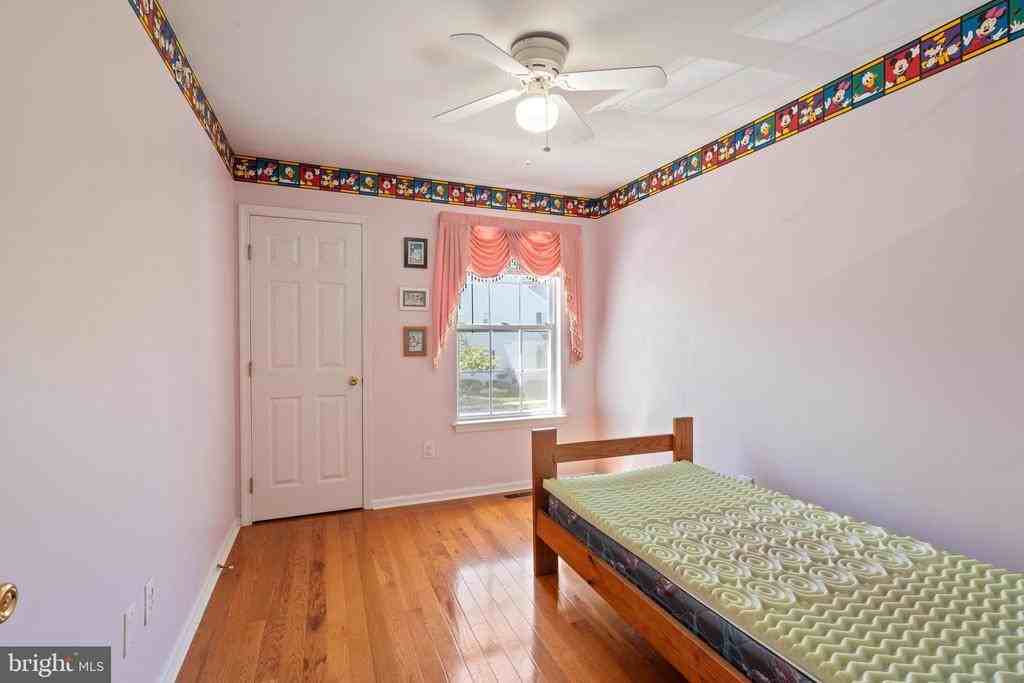 1209 Blossom Cir - Photo 3 of 28