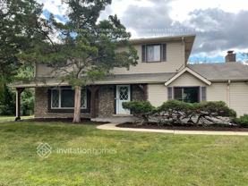 415 Sussex Ct - Photo 1 of 1