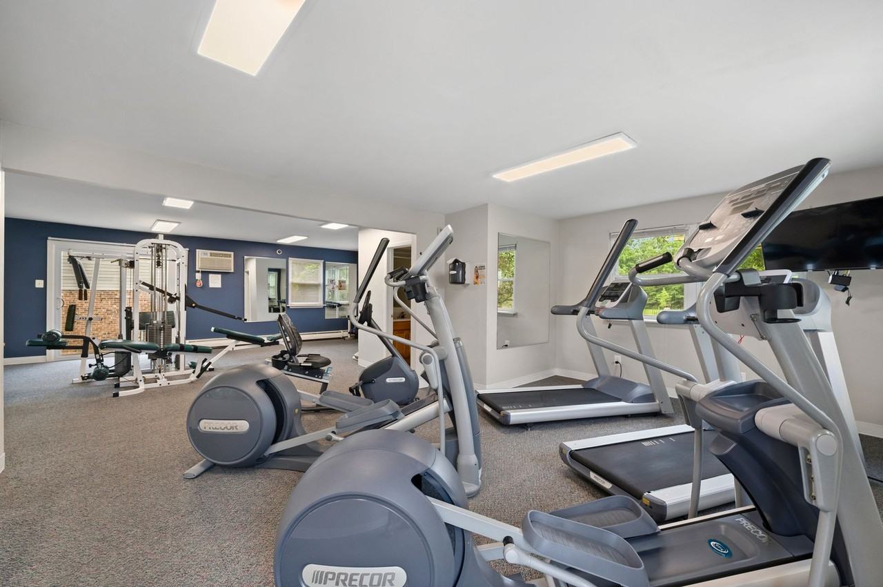 Metropolitan Runnemede - Photo 4 of 40