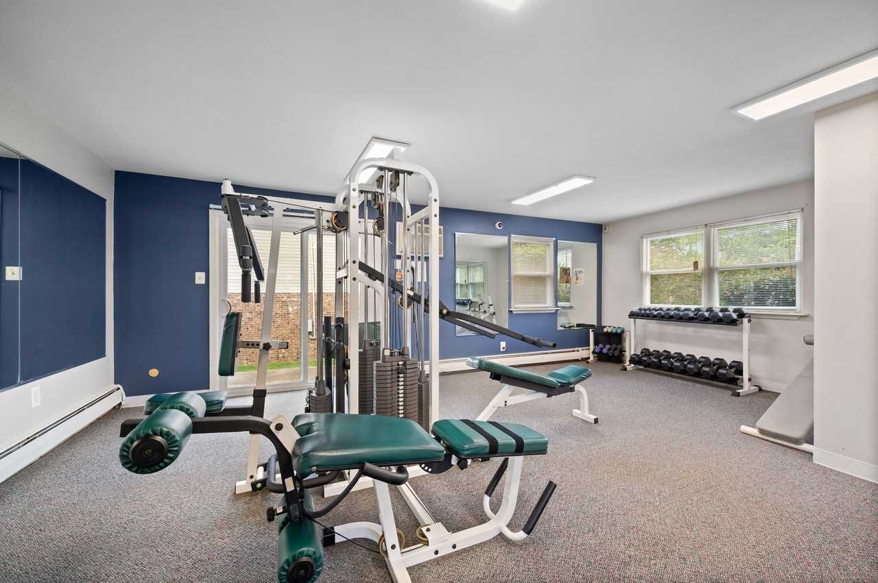 Metropolitan Runnemede - Photo 5 of 40