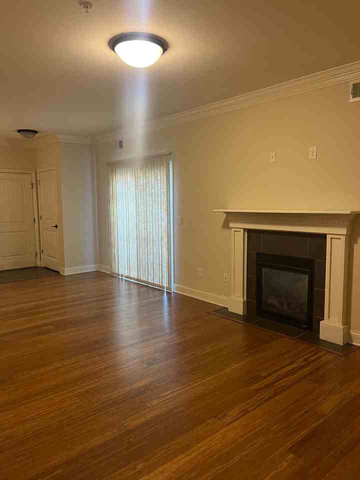 964 - Park Place Town Center - Photo 3 of 17