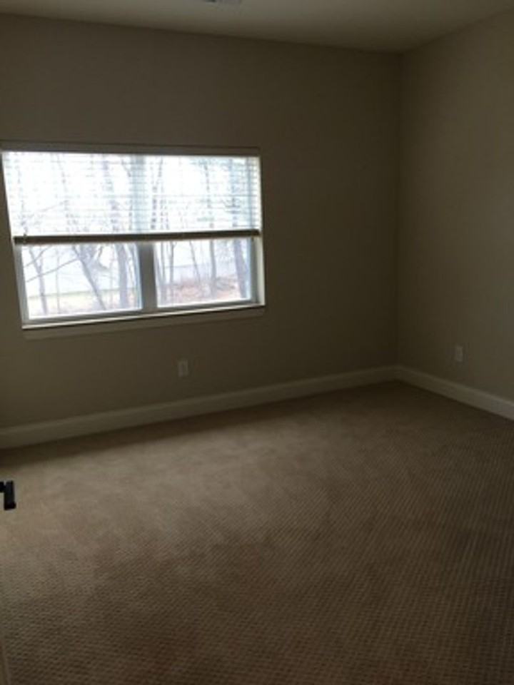 964 - Park Place Town Center - Photo 6 of 17