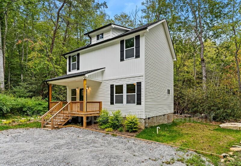 882 Wash Freeman Rd - Photo 3 of 50