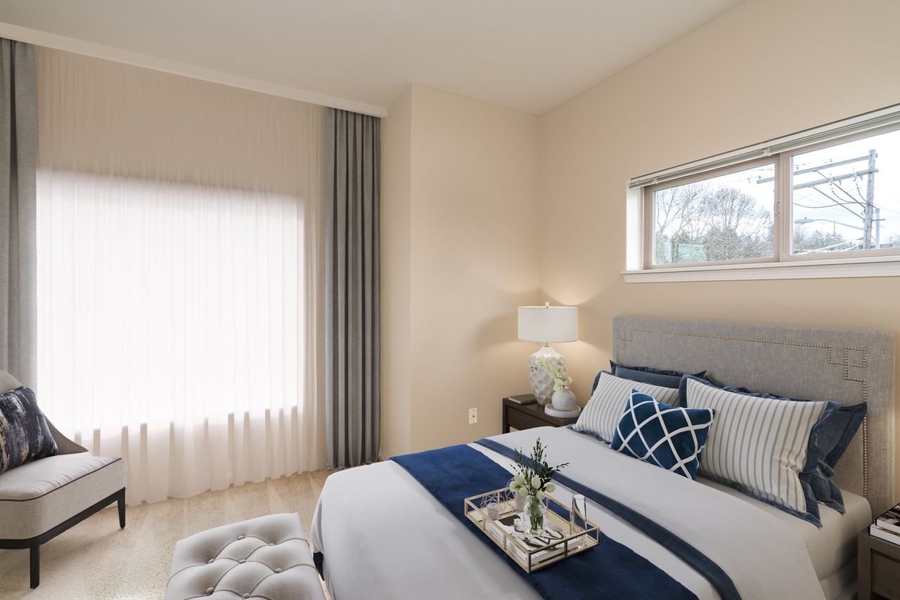 530 2nd Ave - Photo 7 of 34