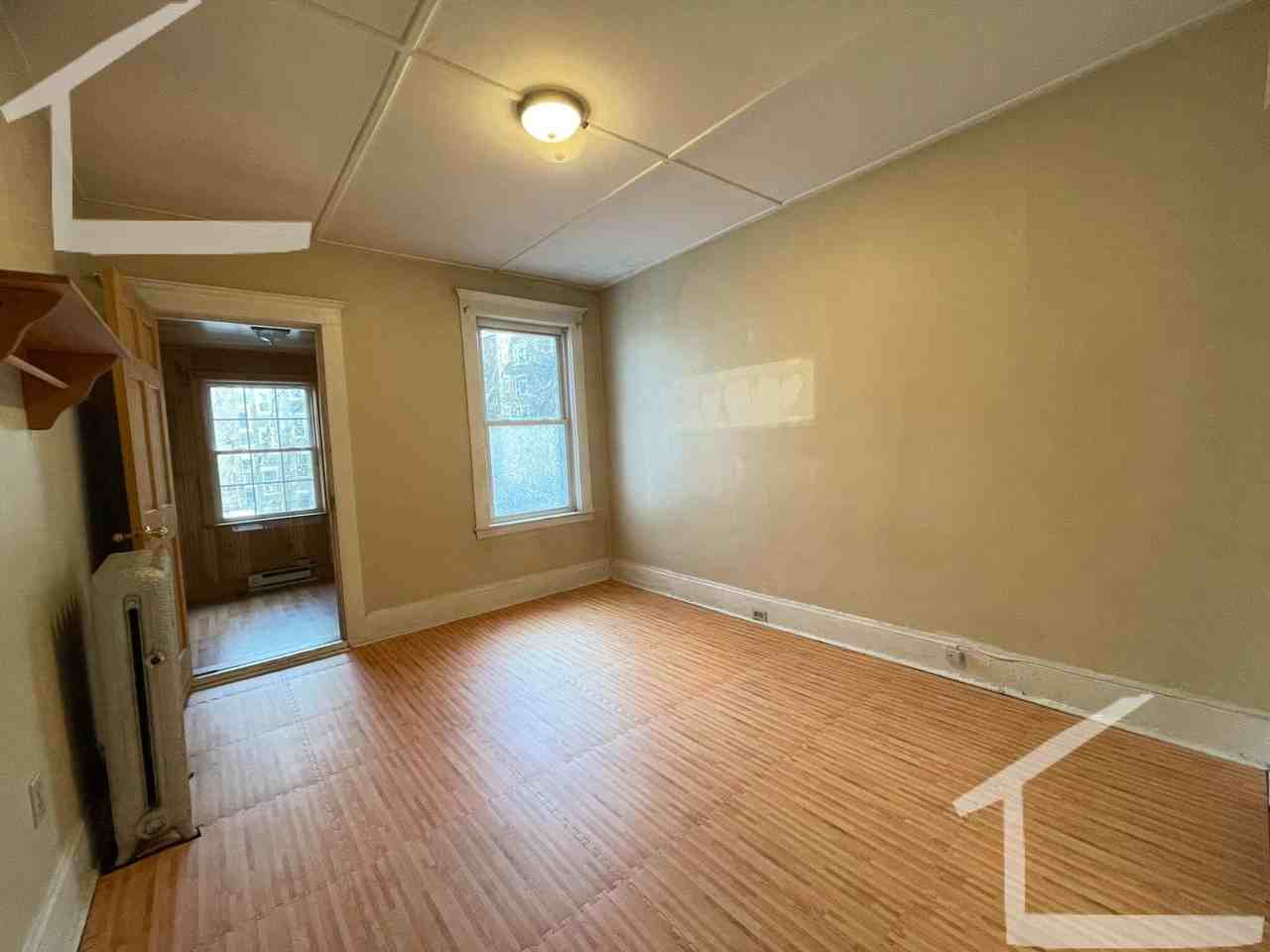 192 Kelton St - Photo 3 of 16