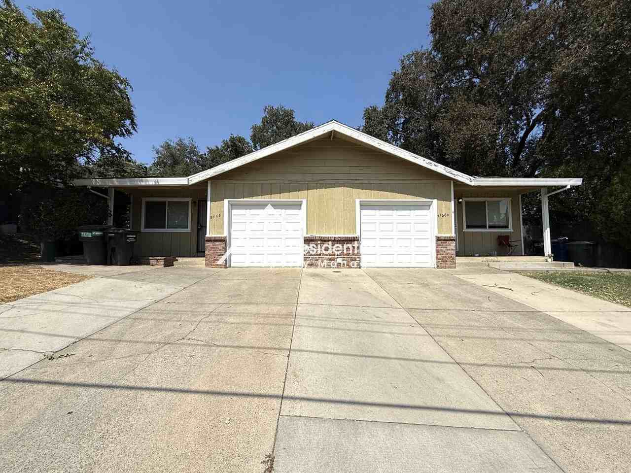5368 Elsinore Way - Photo 2 of 22