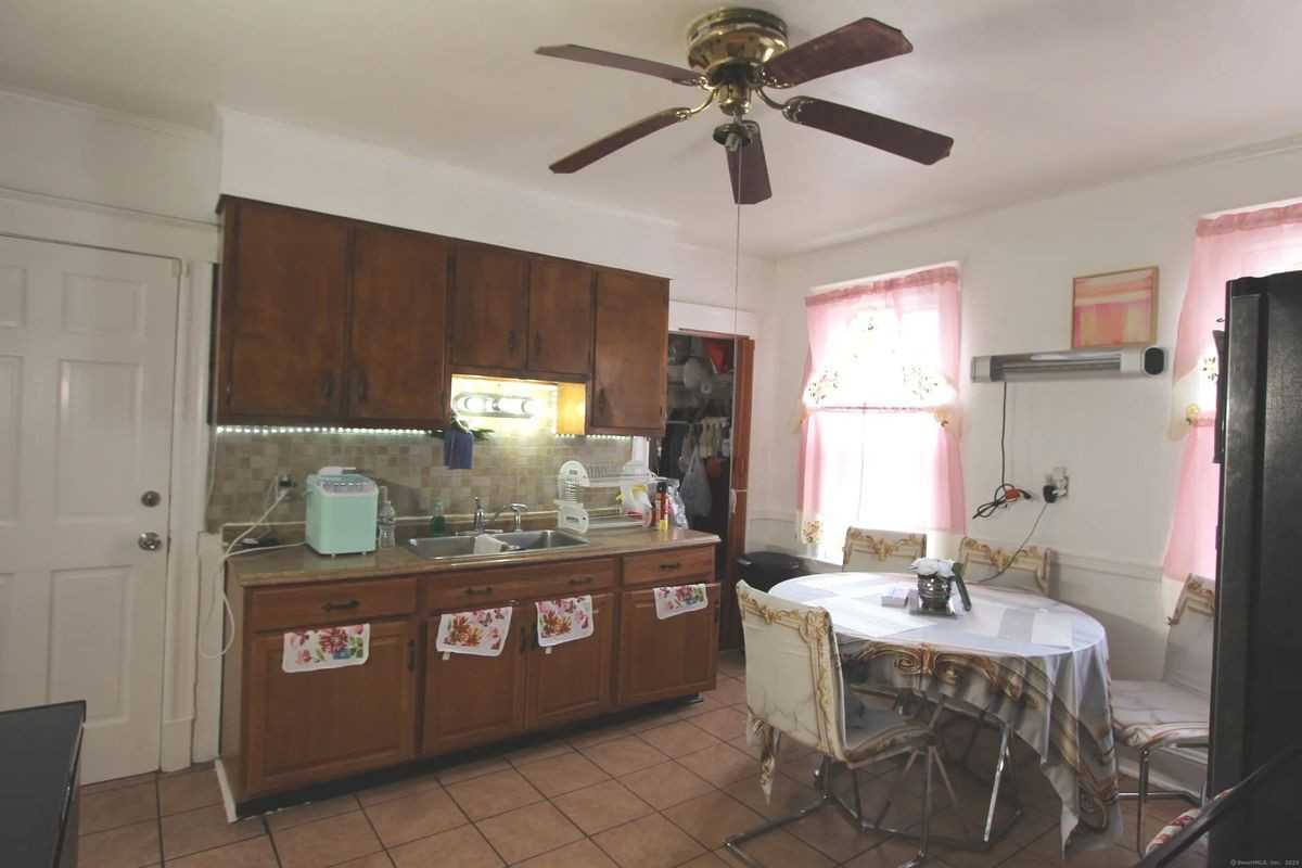 64 Rowe Ave ##2 - Photo 4 of 10