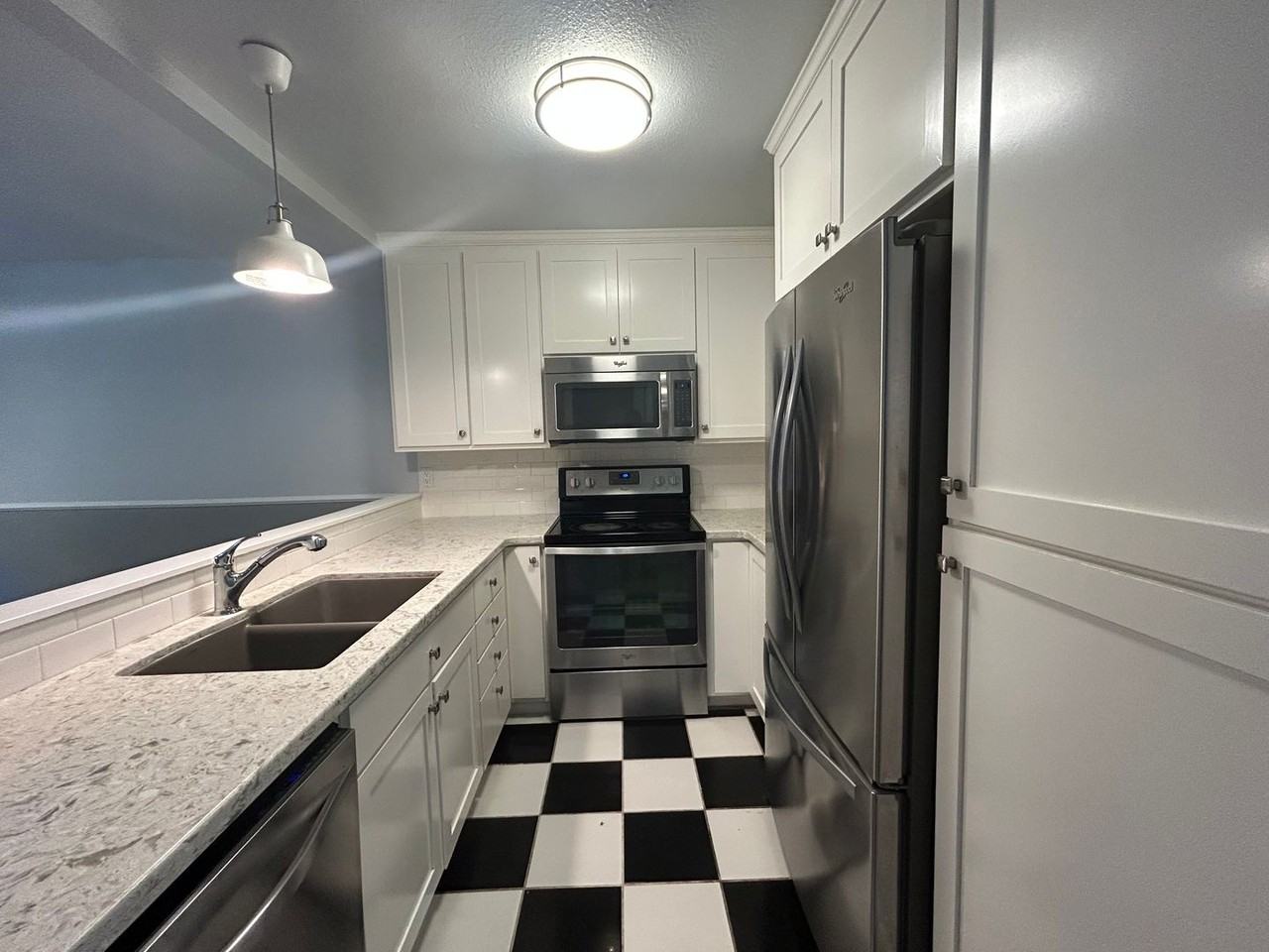 3424 Vintage Dr #142 - Photo 5 of 17