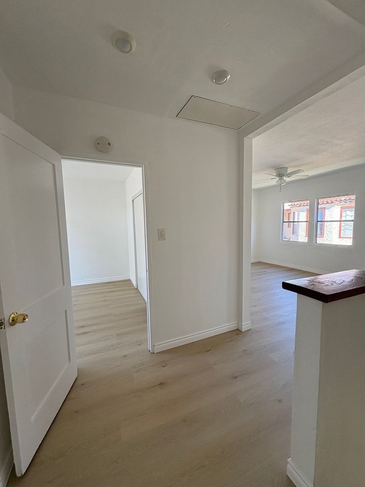 677-707 N Park, Pomona - Photo 5 of 23