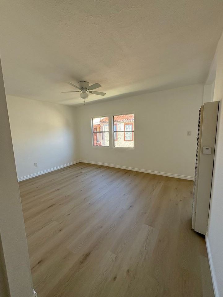 677-707 N Park, Pomona - Photo 6 of 23