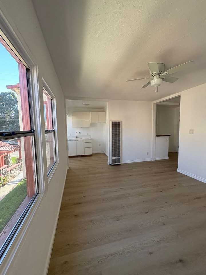 677-707 N Park, Pomona - Photo 7 of 23