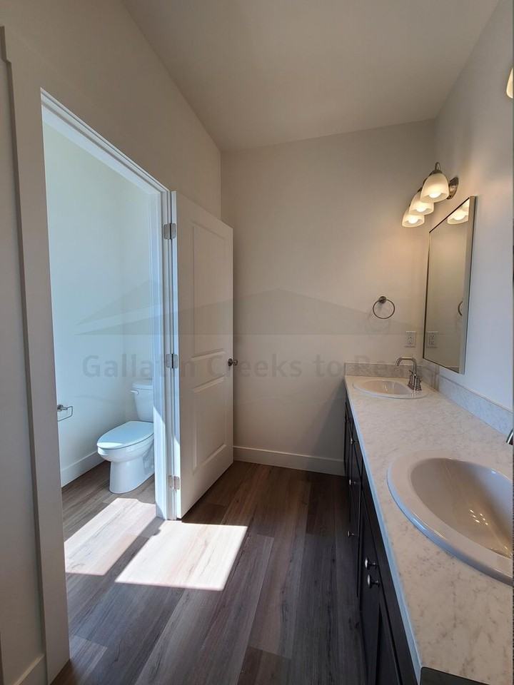 730 Thrice Loop - Photo 2 of 19