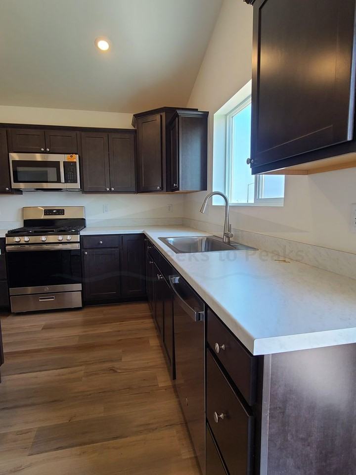 730 Thrice Loop - Photo 3 of 19