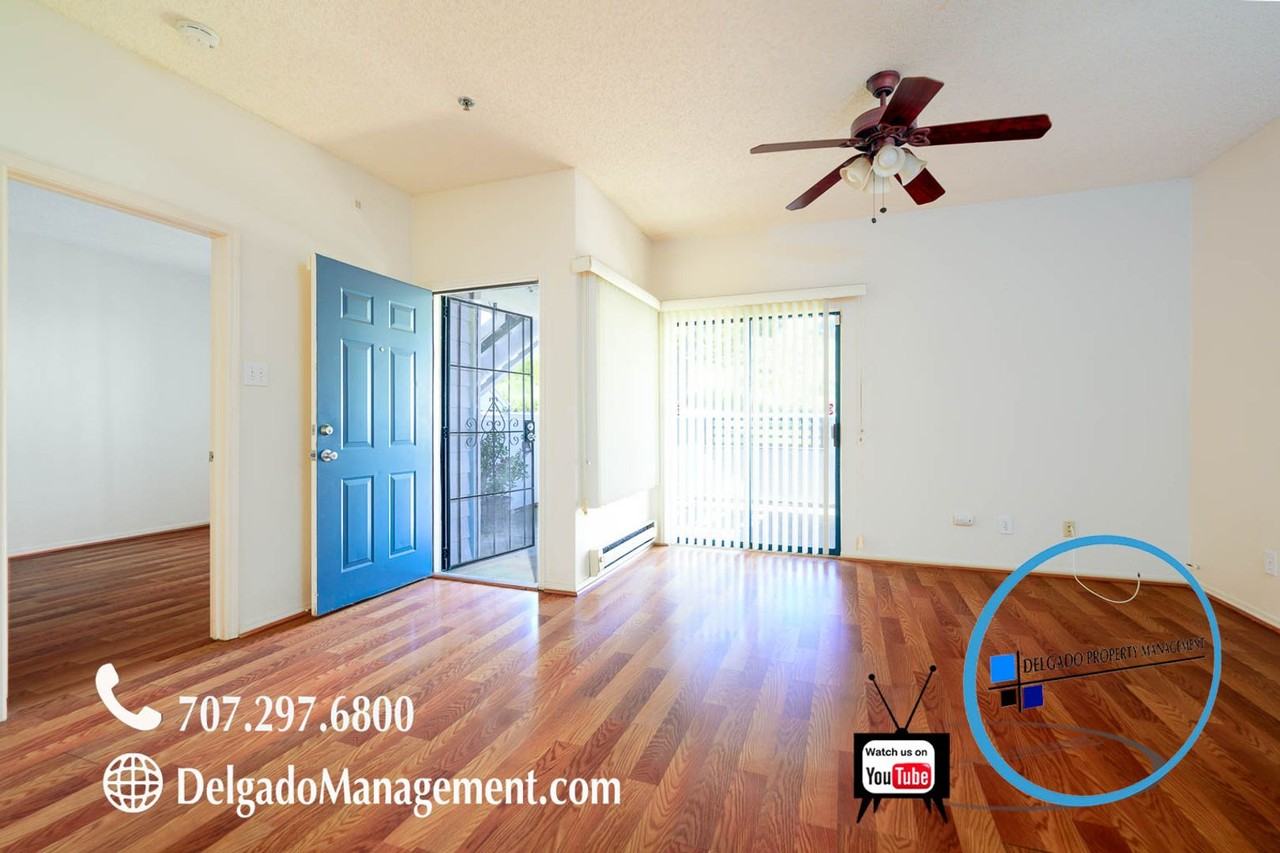 1 Glen Cove Pkwy #804 - Photo 3 of 21