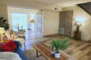 featured image of 710 S 11th St