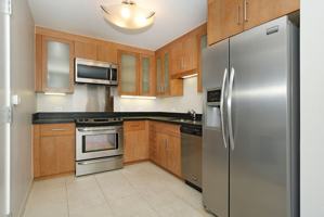 featured image of 1009 Kapiolani Blvd #2701