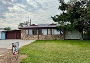 5615 Cy Ave - Photo 1 of 1