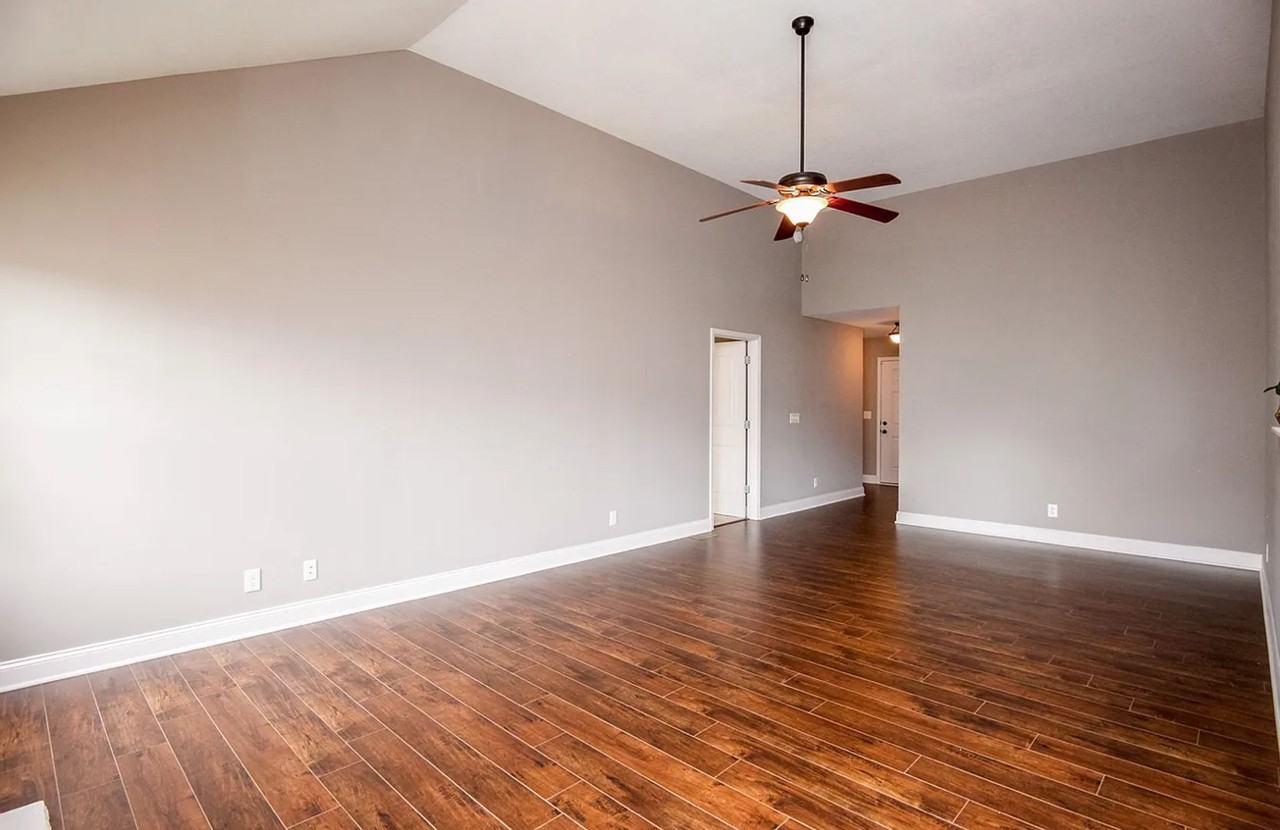 3737 Fox Hole Dr - Photo 3 of 15