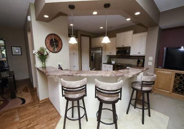 10776 Falling Water Ln #D - Photo 5 of 16